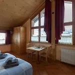 La Grolla & 3*